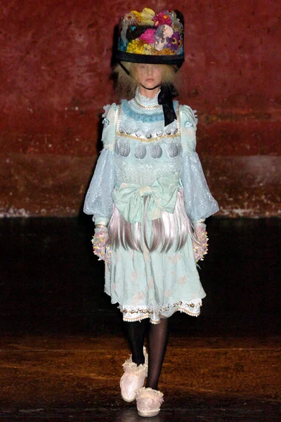 Look 33